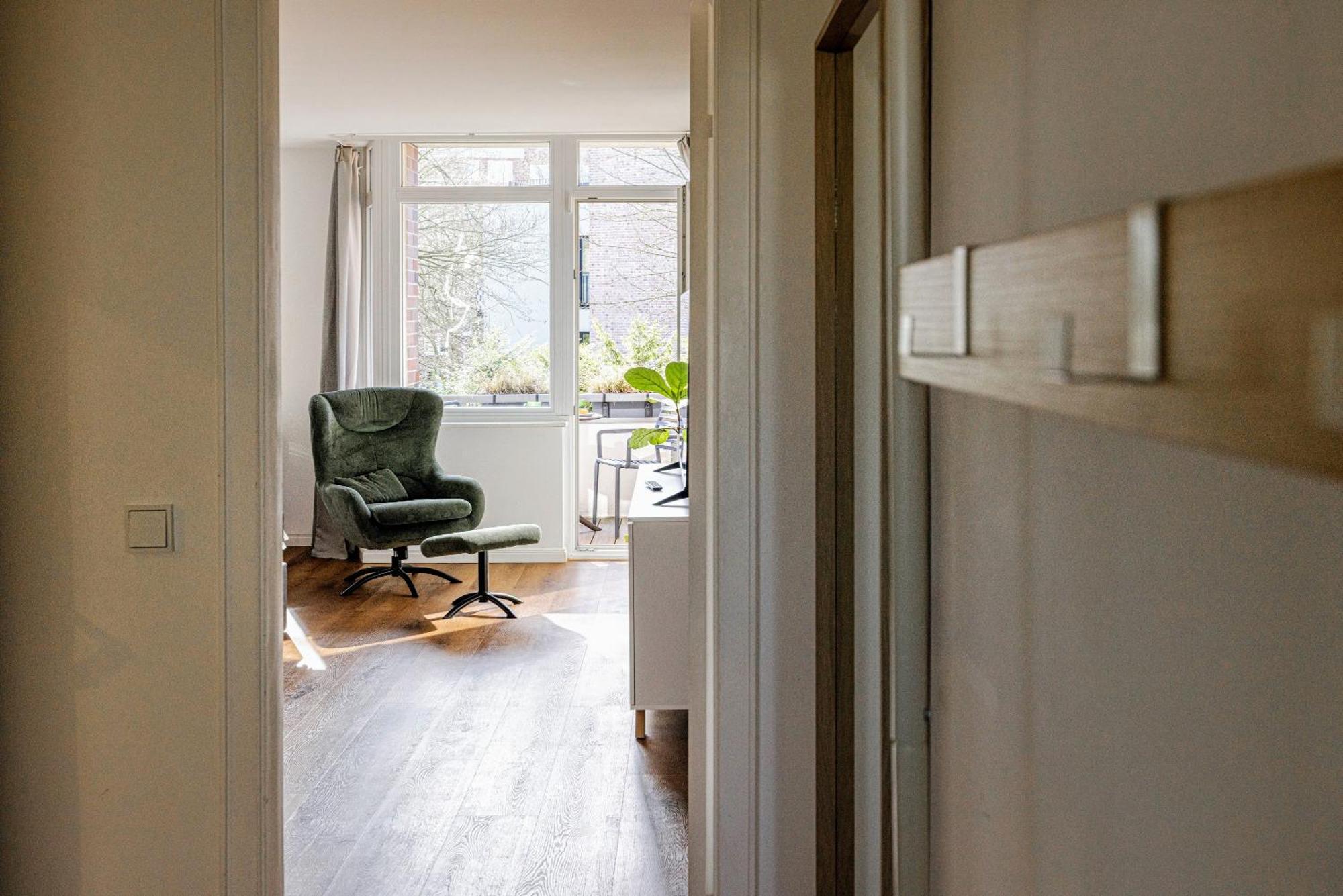 Have-A-Nice-Stay - Nahe Bahnhof - 20 Minuten Nach Hamburg - Trotzdem Ruhig Gelegen - 6 Minuten Zu Fuss Ins Zentrum Ahrensburg - Modern Eingerichtet Buitenkant foto